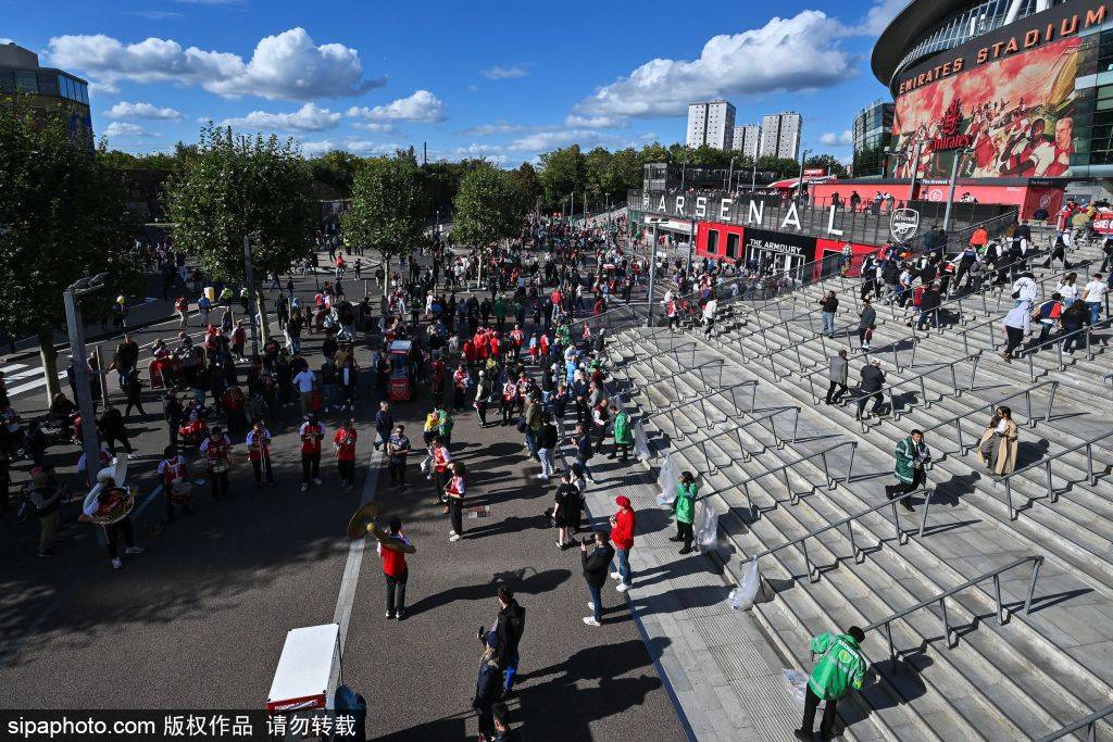 比赛中的贡, 求冠军的坚