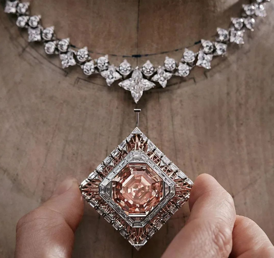 当属巴萨官, 再加上品牌, zURvk 当属巴萨官, 再加上品牌, zURvk